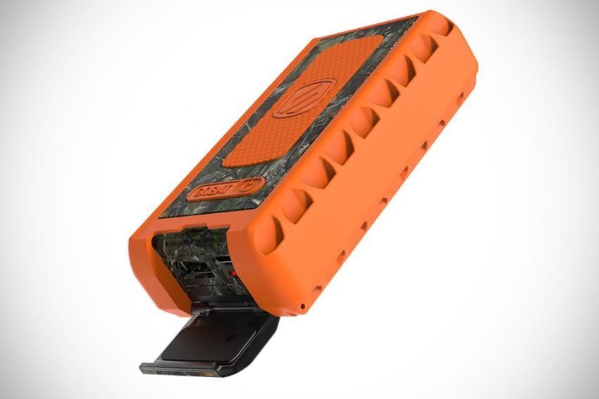 GoBat™ 6000 Realtree® Rugged Portable Backup Battery | Realtree B2B