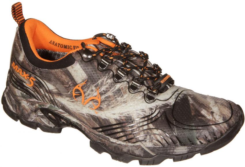 https://business.realtree.com/sites/default/files/styles/blog_full_width/public/content/blog/body/old-dominion-fishing-shoes.jpg?itok=52Elw3Rs